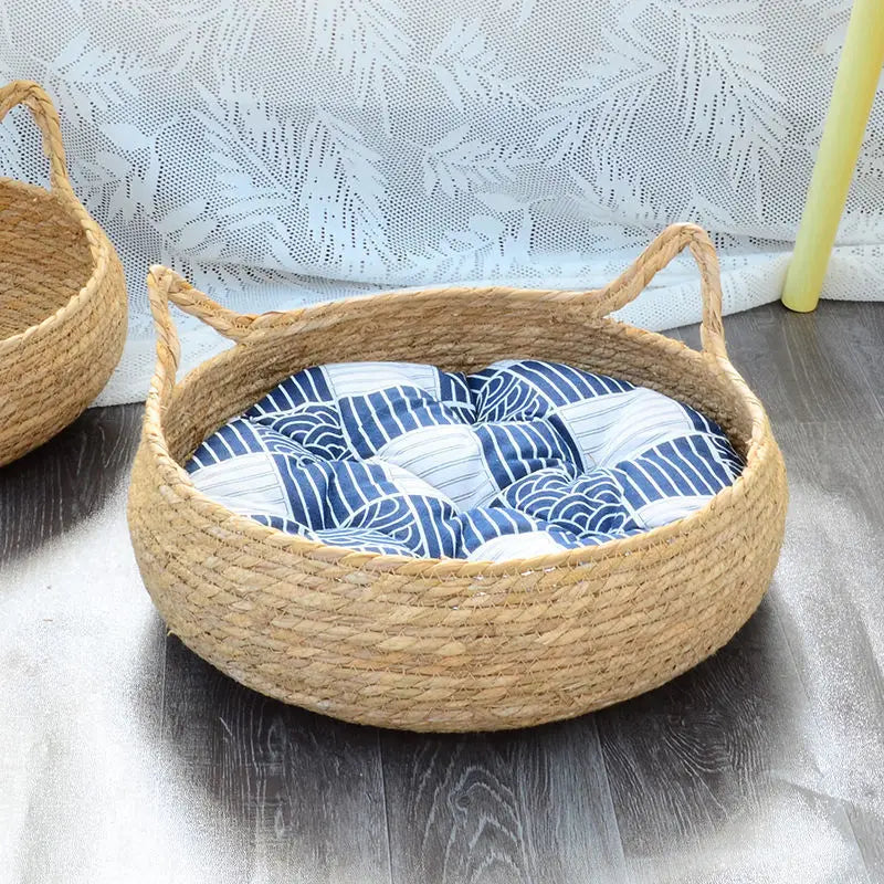 Eco-friendly Rattan Weaving Cat Bed – Handcrafted Cozy Pet Retreat